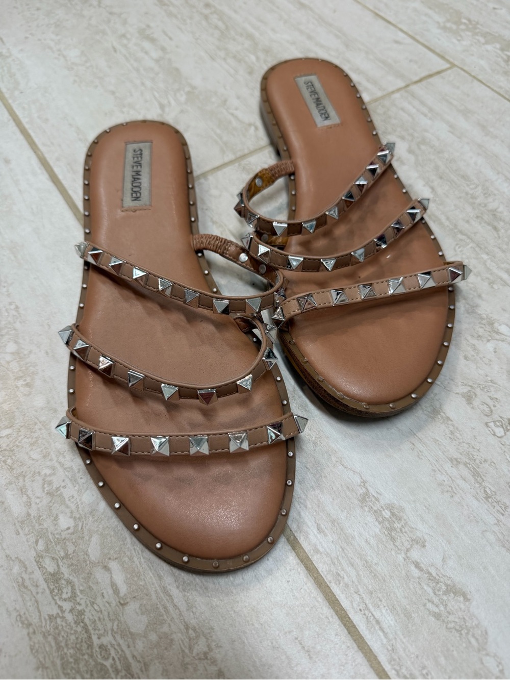 Steve Madden Brown Stud Pyramid-Stud Slide Sandals